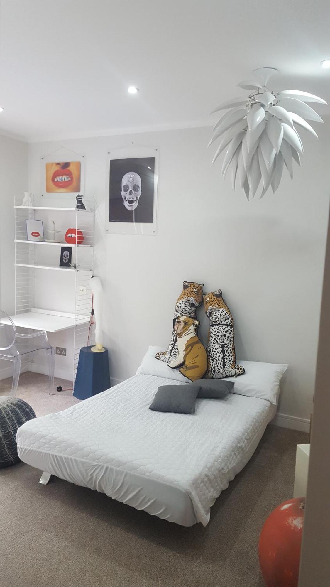 Family Home With Easy Commute To London! 克罗伊登 外观 照片